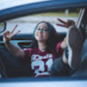 Meet your Posher, Julia